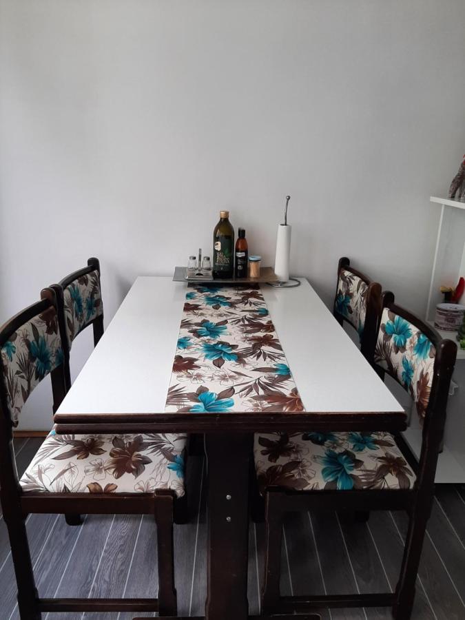 Flamingo 365 - Near City Center With Free Parking Saraievo Exterior foto