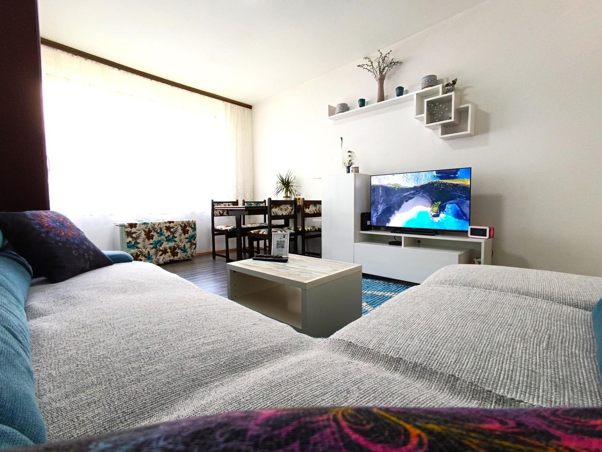 Flamingo 365 - Near City Center With Free Parking Saraievo Exterior foto